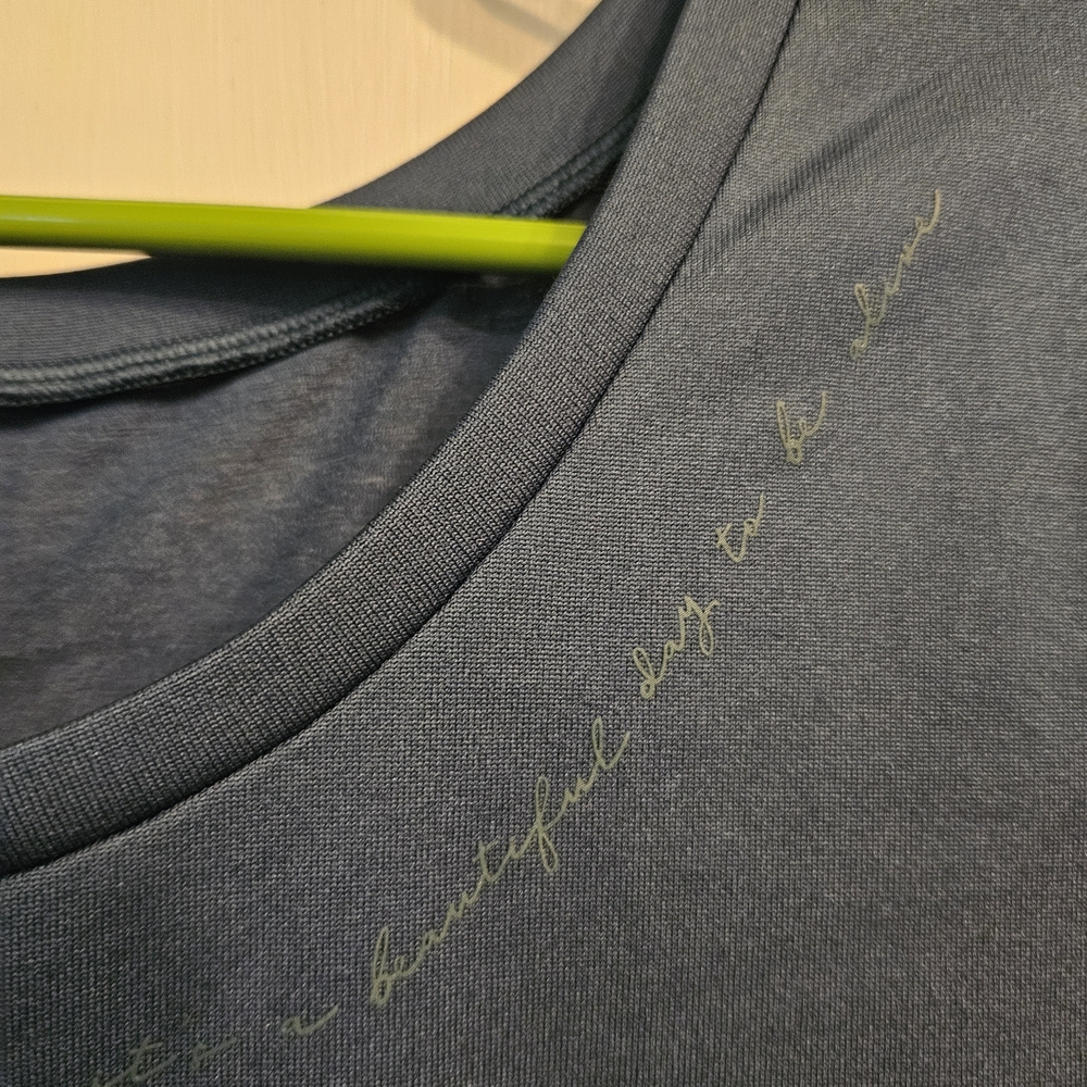Gymshark Short Sleeve Whitney Simmons Calab Top - Picture 2 of 5